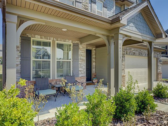 3rd image of 16413 Stonecrop Landing Ln