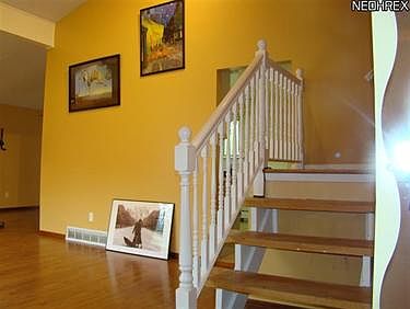 4th image of 6485 Woodbury Dr