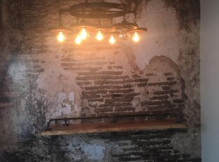 1207 S 8th St #1, Springfield, IL 62703