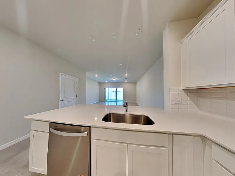 3187 Emerald Acres Ln — Photo 7