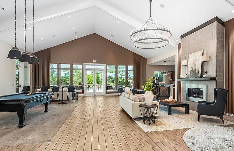 The Residences of Orland Park Crossing — Photo 9