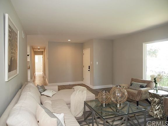 3rd image of 8950 Lemona Ave