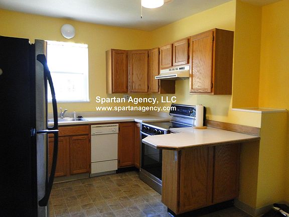 2nd image of 11320 Jovita Blvd E