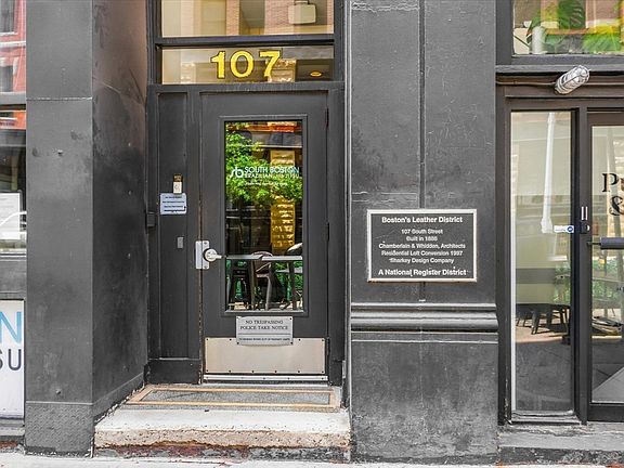 5th image of 107 South St APT 2F