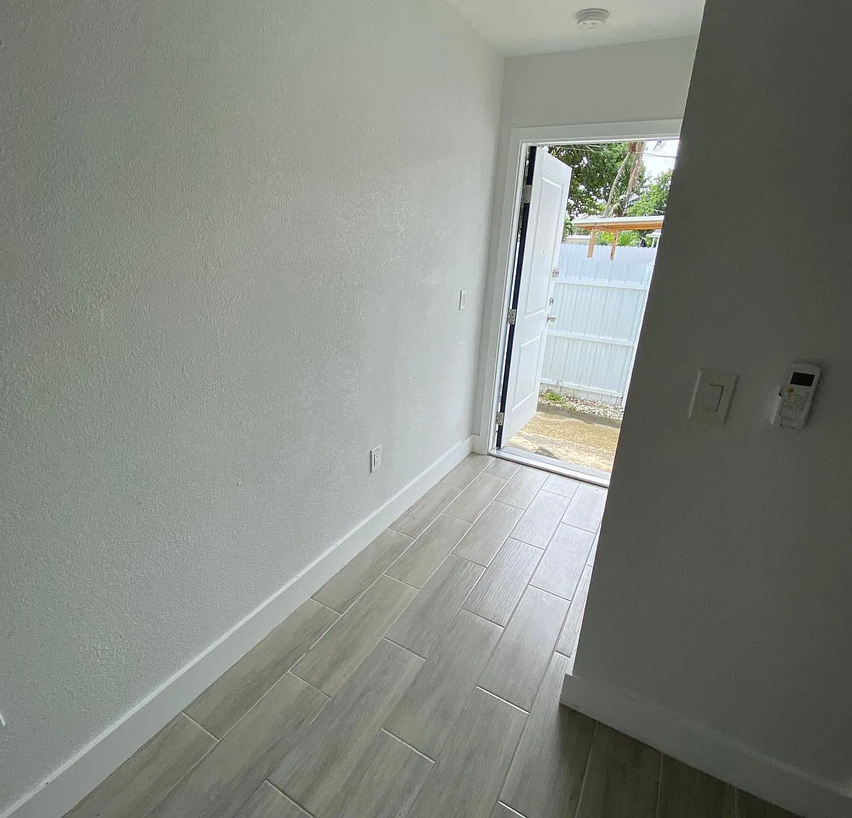 218 Jackson Avenue - 1 — Photo 2