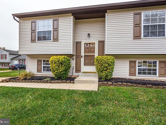 3rd image of 2099 Essex Ct