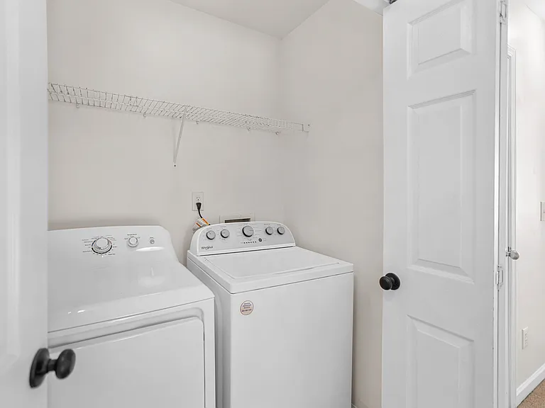 33 Tahoe Dr — Photo 35