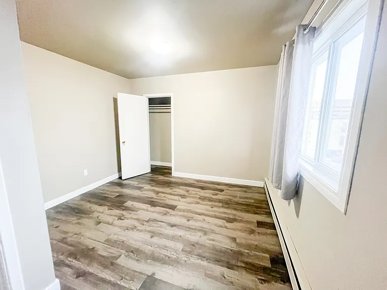 2121 Smith St — Photo 12
