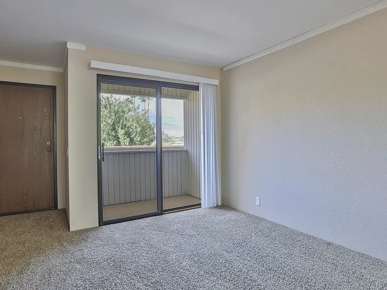 2820 N Arcadia Ct #B208 — Photo 10