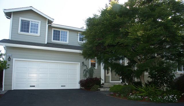 1st image of 2038 Hull Ave