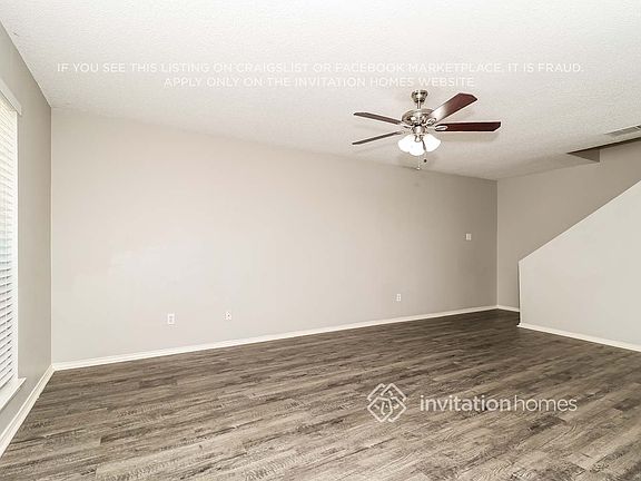 5th image of 1417 Creekview Dr