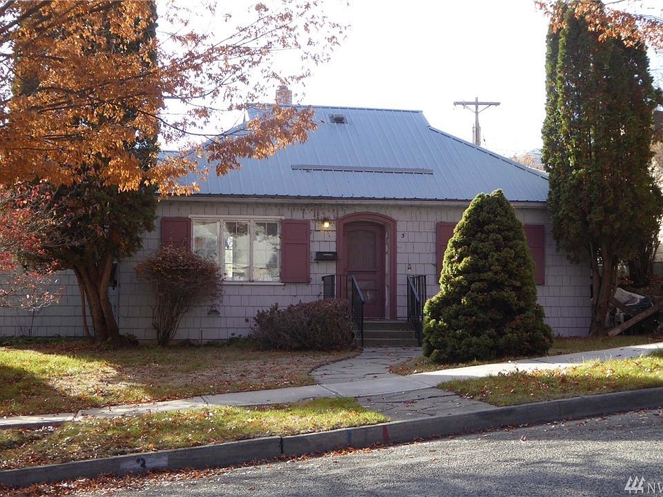 1st image of 3 Douglas Ave