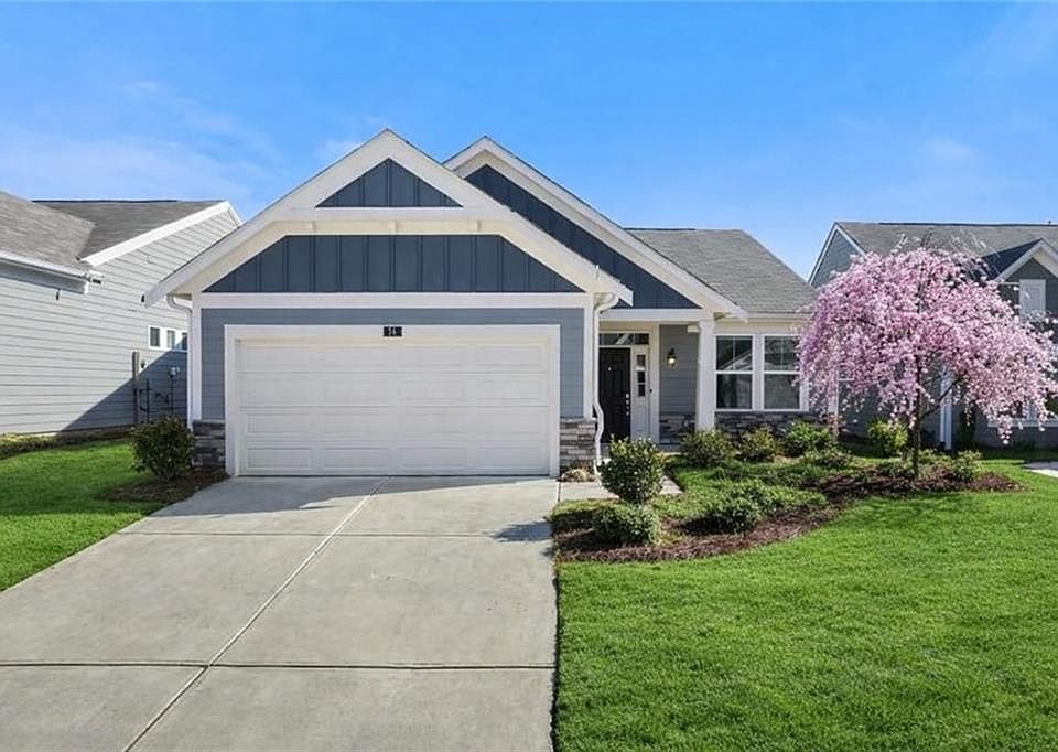 1st image of 74 Aspen Way