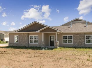 9054 Jean Louise Dr, West Des Moines, IA 50266