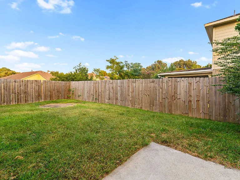 2434 Montana Blue Dr — Photo 9