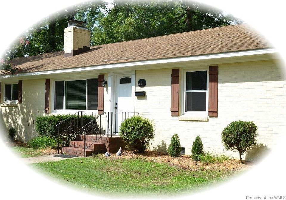 1st image of 211 John Pinckney Ln