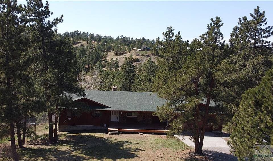 1st image of 1048 Emerald Hills Dr