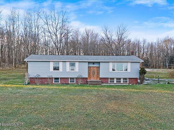 3rd image of 133 Shust Rd