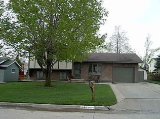 213 Kevin Ave, Carroll, IA 51401