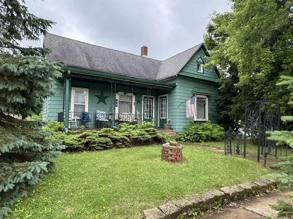 114 West Maple Avenue, Lime Ridge, WI 53942