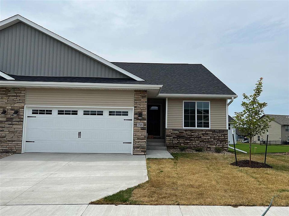 1st image of 715 Creekside Dr