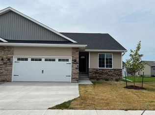 715 Creekside Dr, Tiffin, IA 52340