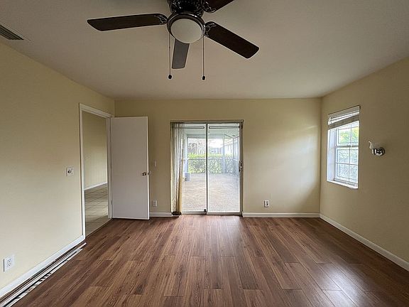 4th image of 10640 NW 16th Ct