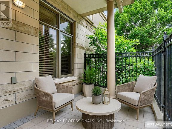 4th image of 350 Princess Royal Dr #102