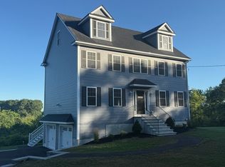 129 Old Westford Rd, Chelmsford, MA 01824