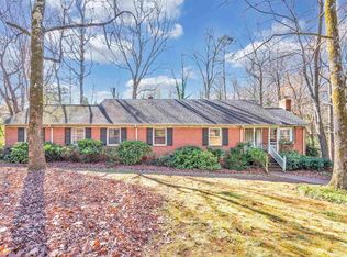 200 Hermitage Rd, Greenville, SC 29615