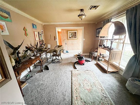 3rd image of 418 Skyline Dr