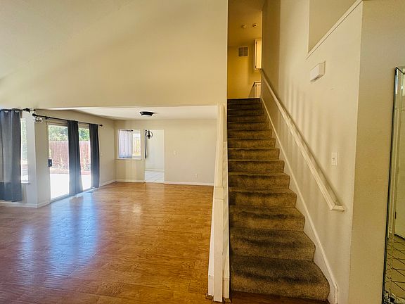 5th image of 2210 Southwood Dr