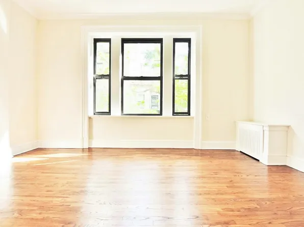 253 West 91st Street image 1 of 19