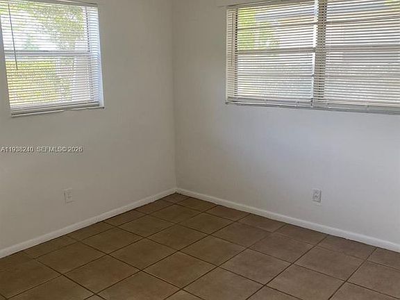 5th image of 2861 NW 15th Ct Unit 2