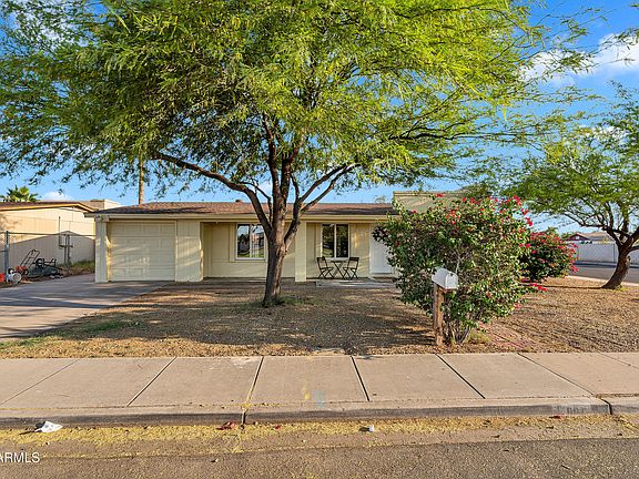 2nd image of 607 E HOLMES Avenue