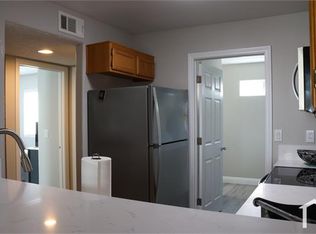 1800 Edmond St UNIT 143, Las Vegas, NV 89146
