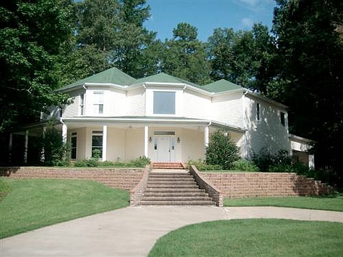 1st image of 704 Long Meadow Dr