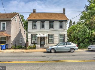 23 E Main St, Adamstown, PA 19501