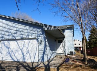 7453 Vinewood Way, Maple Grove, MN 55311