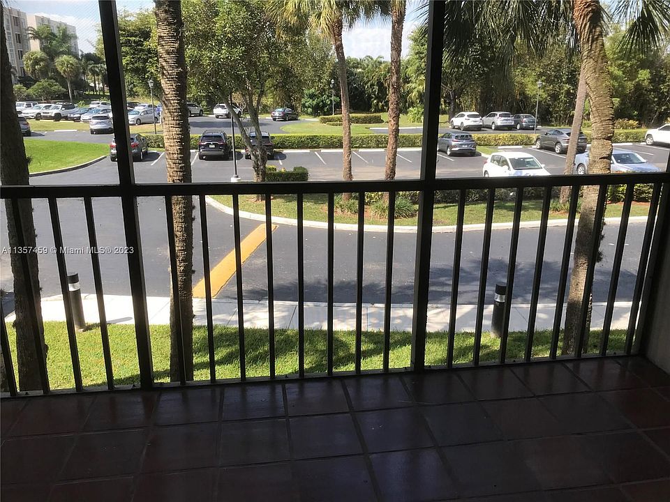 1st image of 9735 NW 52nd St APT 206