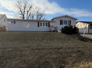 1610 N 26th St, Fort Dodge, IA 50501