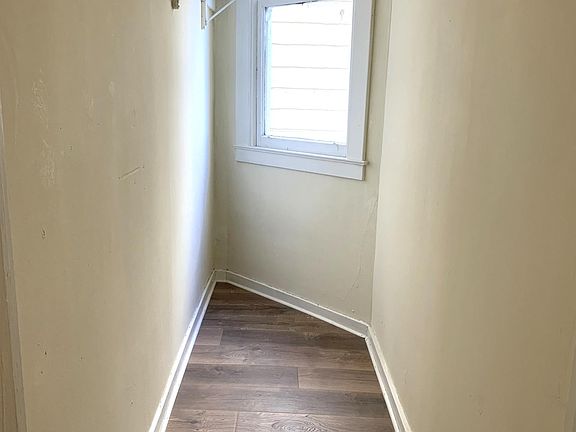 5th image of 1450 Clay St APT 6