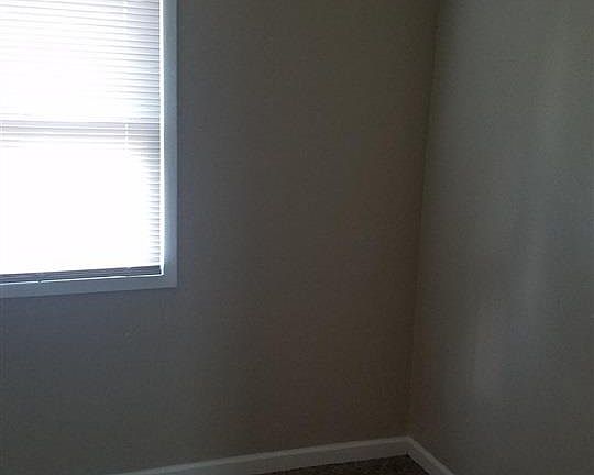 3rd image of 109 Westcott St