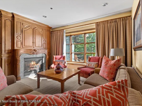 7710 Granite Loop Rd #231/232, Teton Village, WY 83025