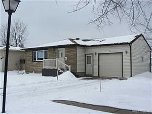 1st image of 116 Sprucewood Dr