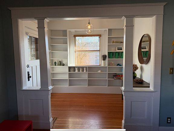Entry way