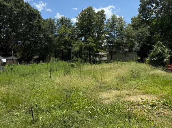 1218 Tisdale Ave, Canton, MS 39046