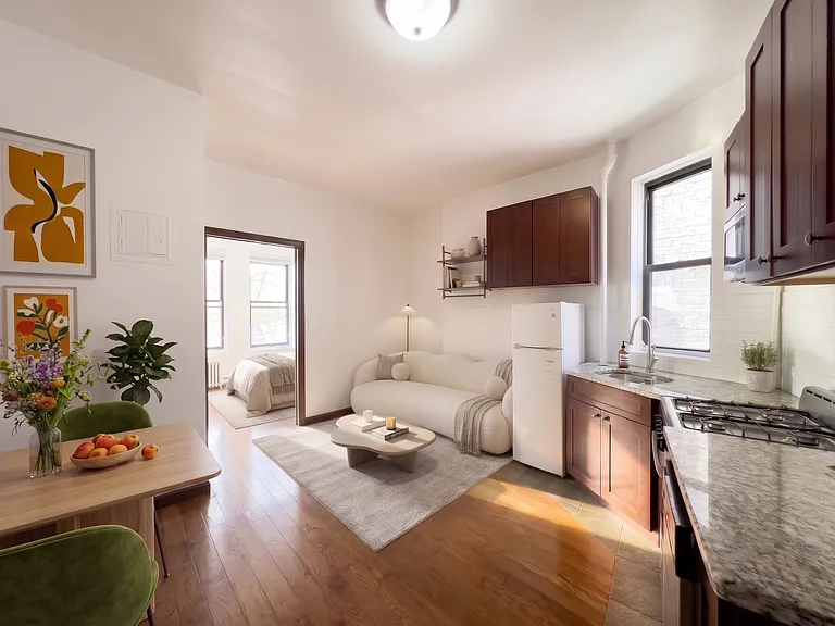 164 E 88th St #2A — Photo 3