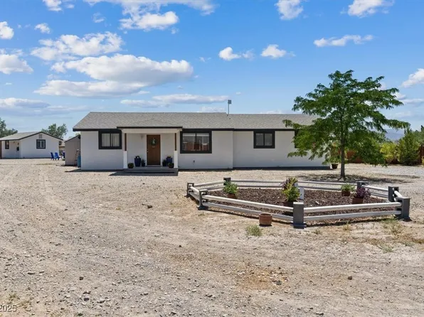 4981 E Pawnee Pl, Pahrump, NV 89061