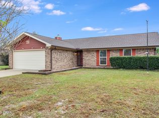 7762 Betty Louise Dr, Panama City, FL 32404